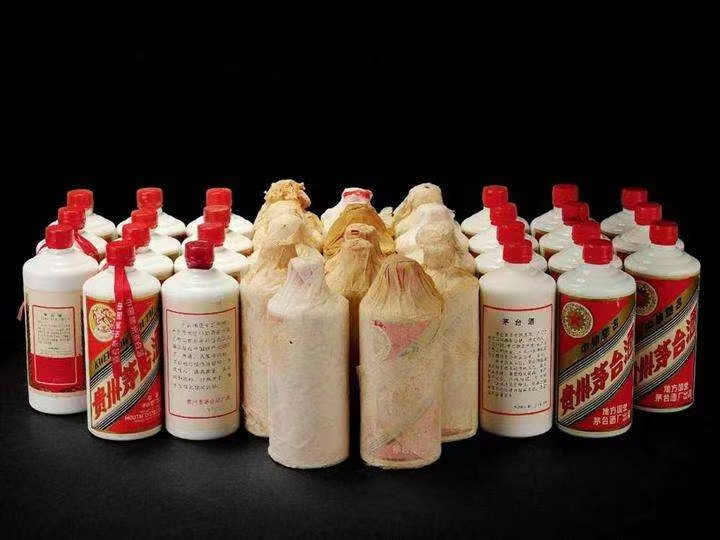 临桂日照岚山回收酒价格哪里回收(附近上门回收茅台酒）?